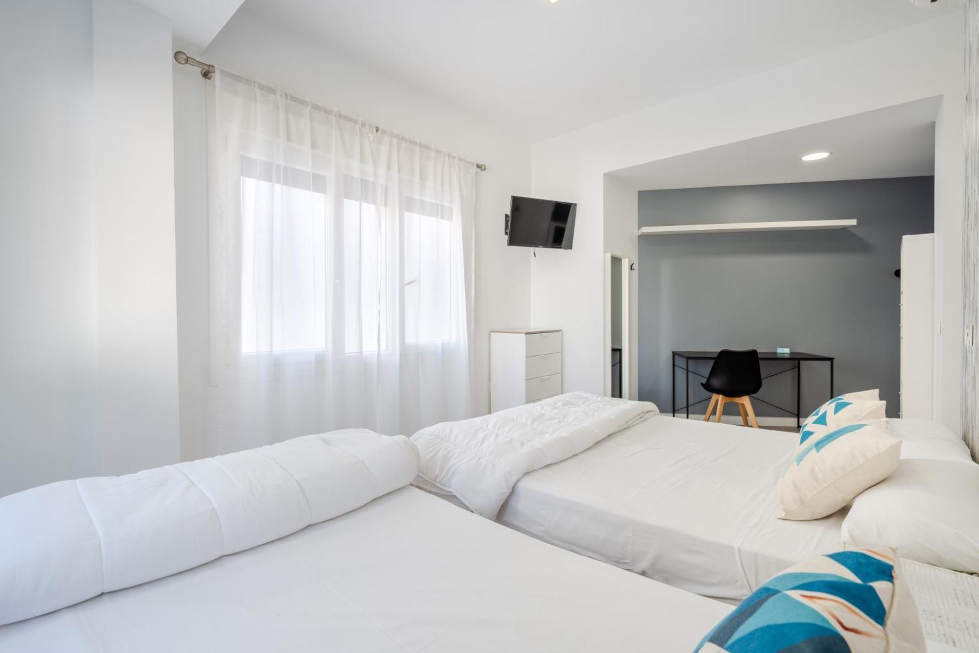 Bf Rooms Almeria Centro Esterno foto