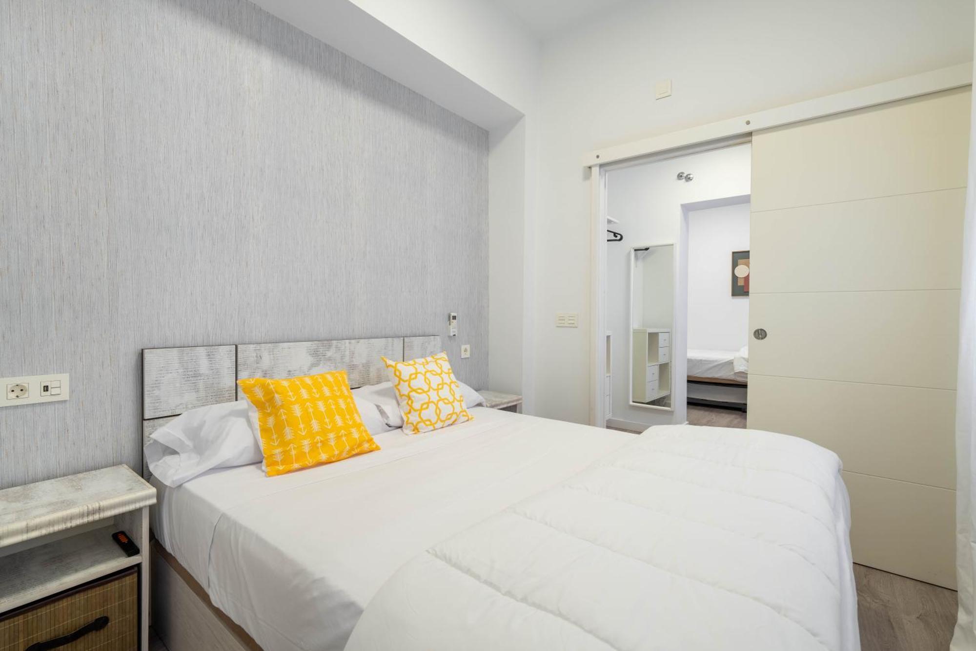 Bf Rooms Almeria Centro Esterno foto