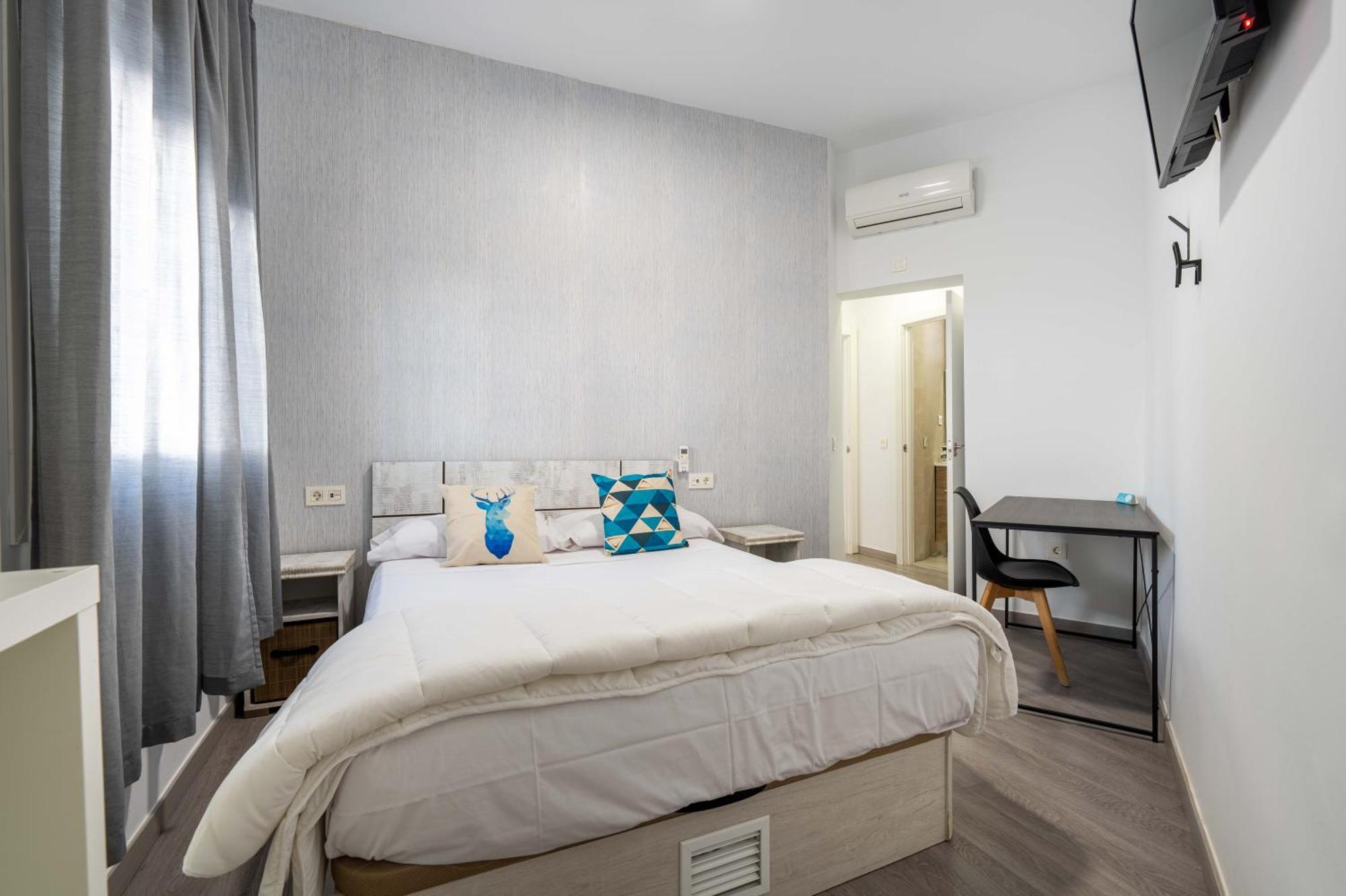 Bf Rooms Almeria Centro Esterno foto