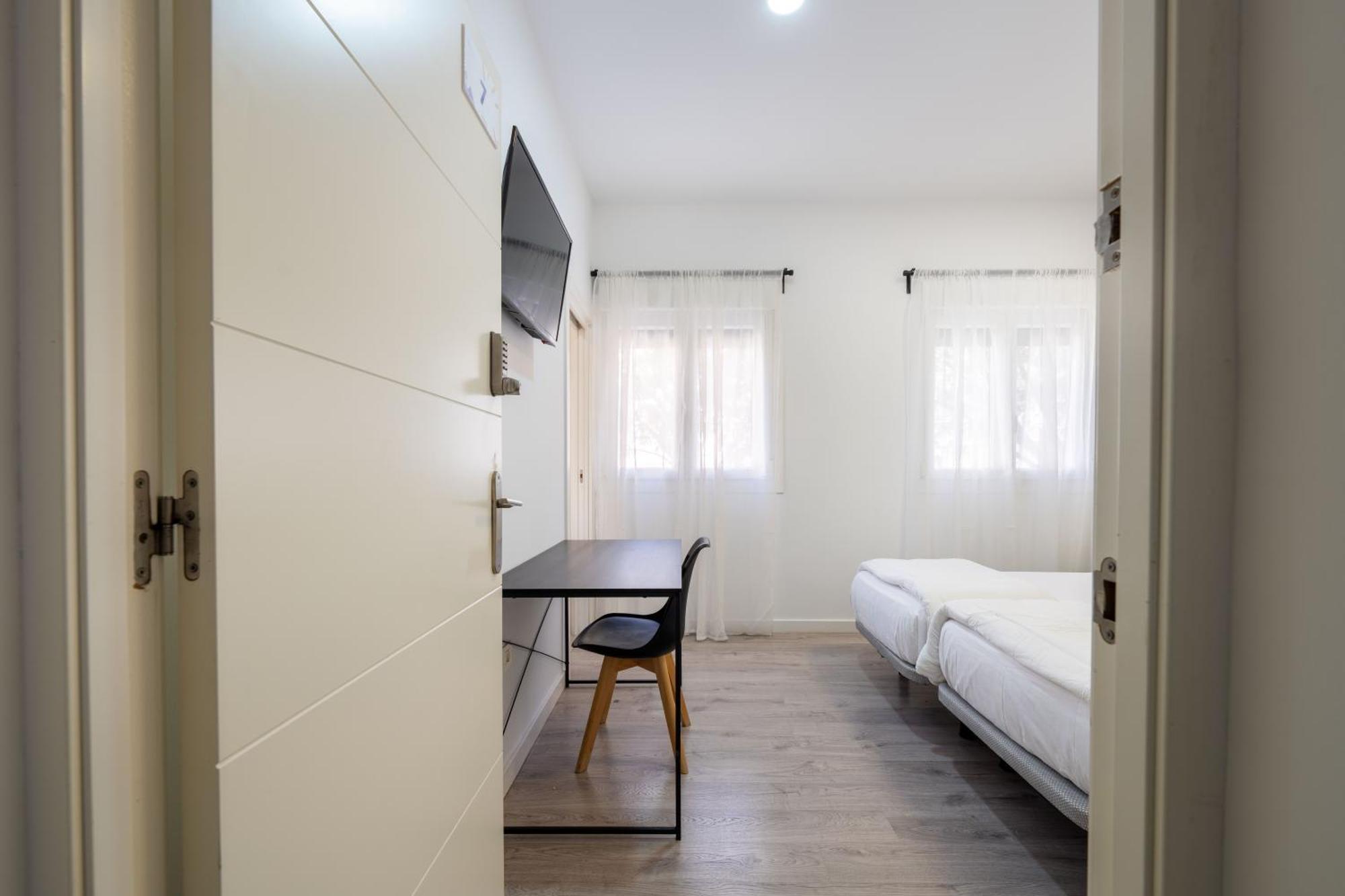Bf Rooms Almeria Centro Esterno foto