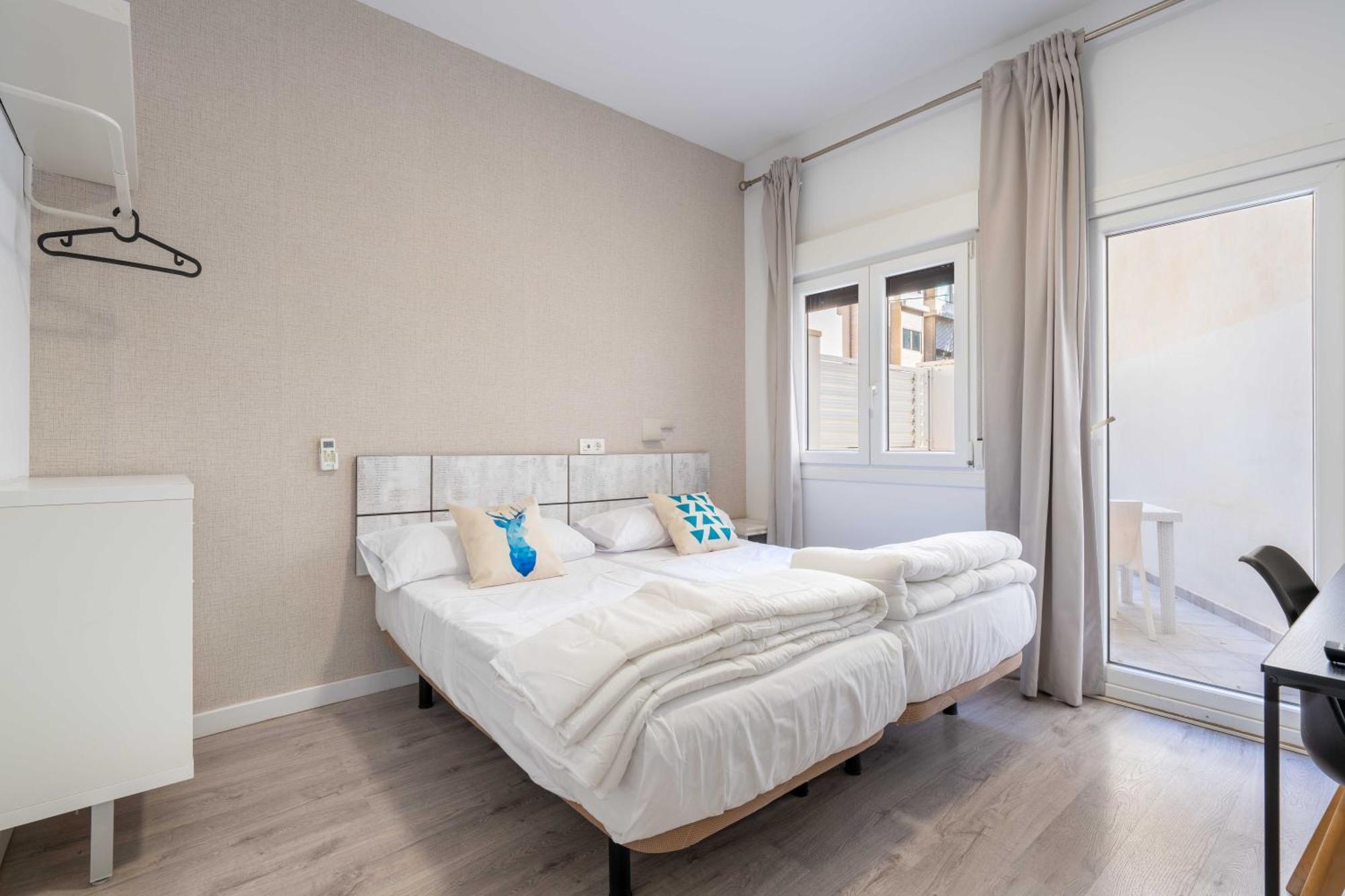 Bf Rooms Almeria Centro Esterno foto
